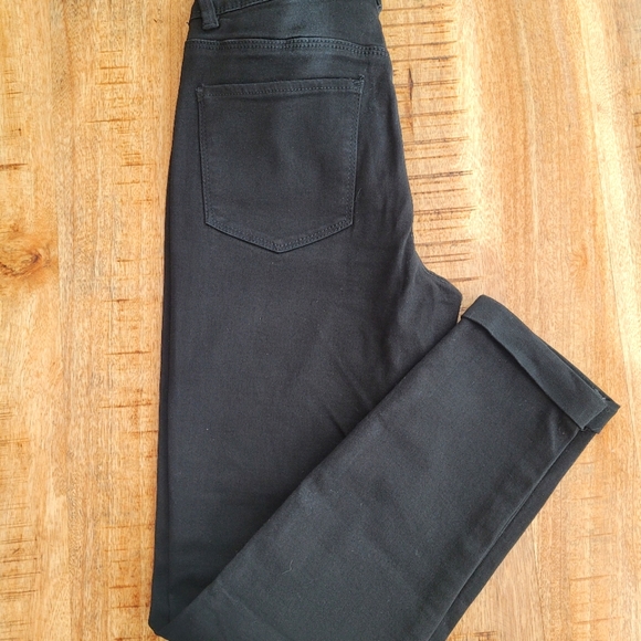 YMI women Jeans Like New - Picture 3 of 6